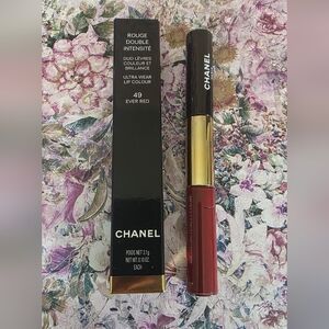 CHANEL 49 Ever Red rouge double intensite.